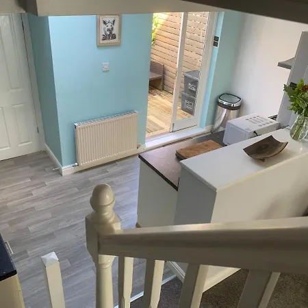 Lodge In The Heart Of At The Hampden - Free Parking - York